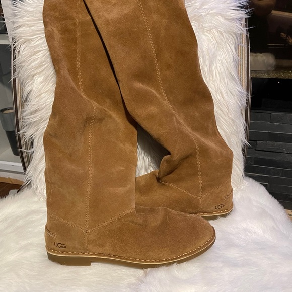 SOLD. UGG over the knee boots - Picture 4 of 5